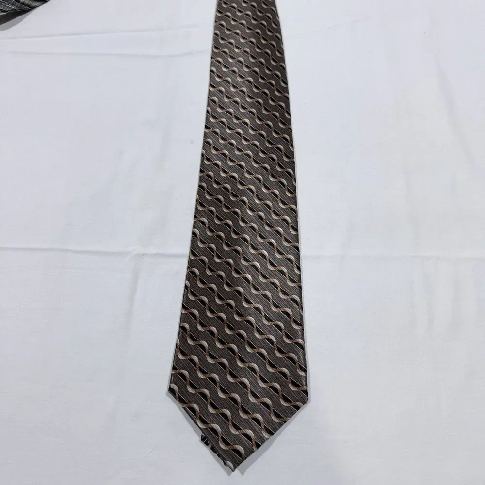 Martin Wong Collection Silk Tie Vintage Design